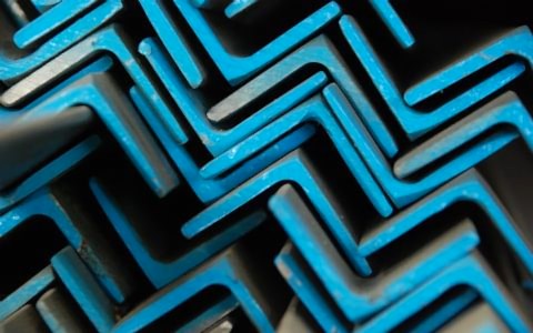 Paslanmaz Köşebent